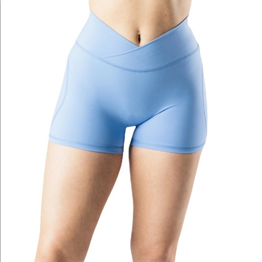 Alphalete Surface Power Short (criss cross front biker shorts)!